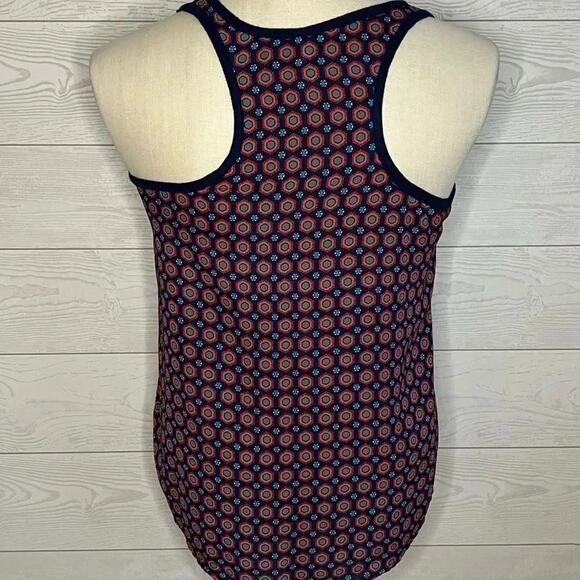 Xhilaration racer back geometric lightweight tank top Size small - Picture 4 of 6